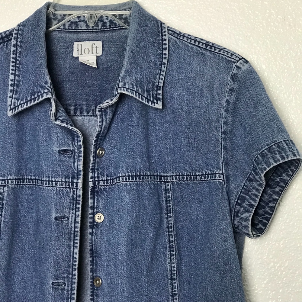 Ann Taylor Loft Denim Shirt Size M
